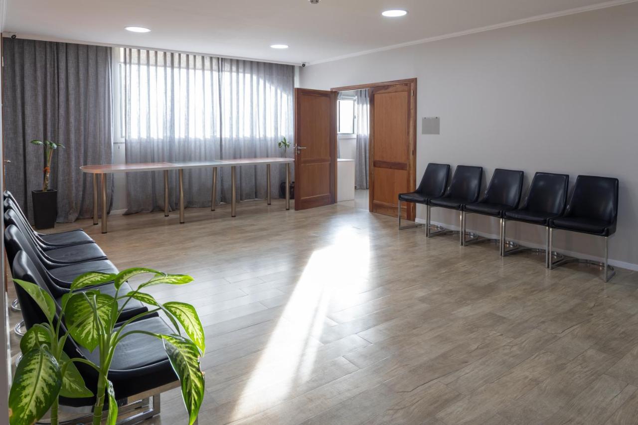Apart Hotel Rivadavia 815 Неукен Экстерьер фото